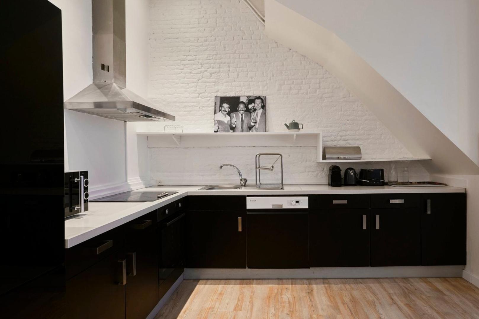 Old Lille: Charming Renovated Apartment Exterior photo